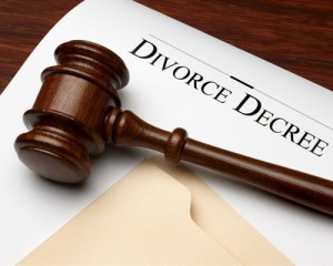 picking a good divorce lawyer